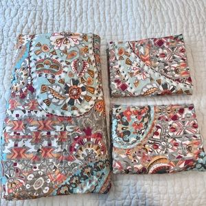 KING POTTERY BARN DUVET/2 EURO SHAMS